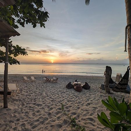 Scandinavian Beach Resort Ko Lanta Dış mekan fotoğraf