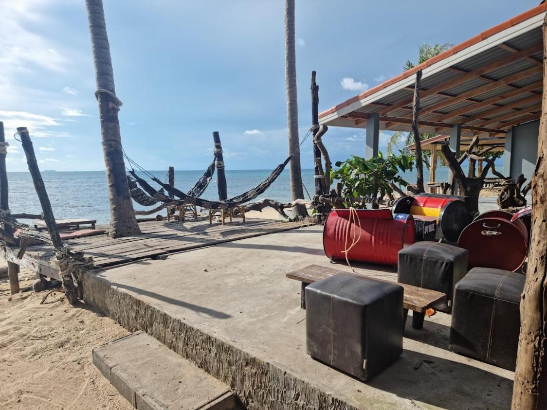 Scandinavian Beach Resort Ko Lanta Dış mekan fotoğraf