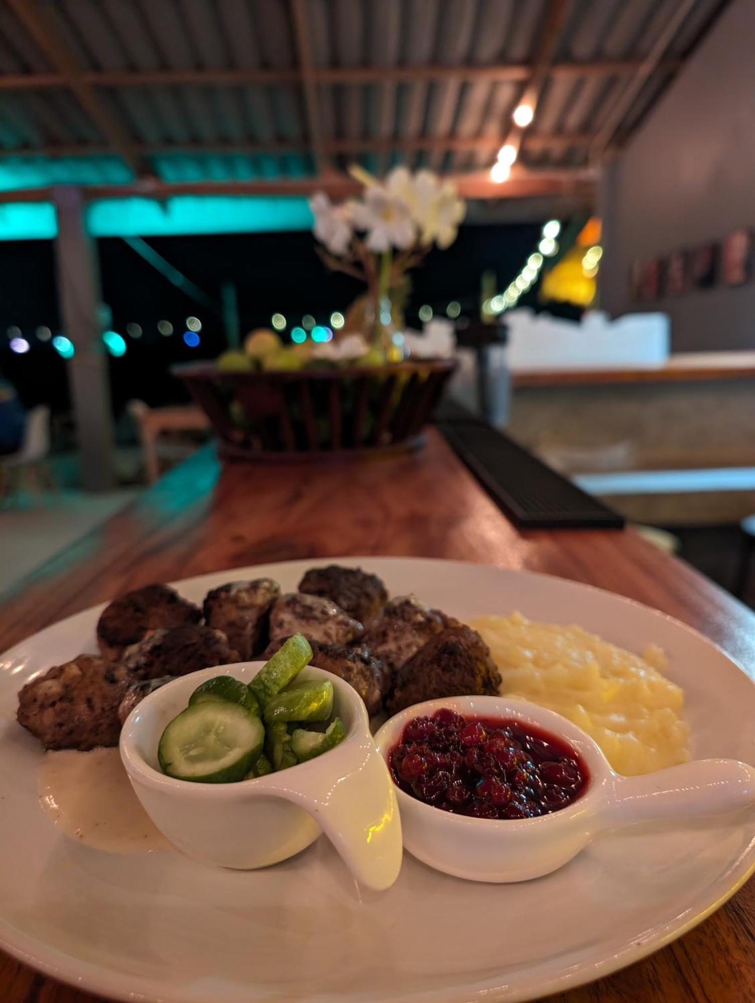 Scandinavian Beach Resort Ko Lanta Dış mekan fotoğraf